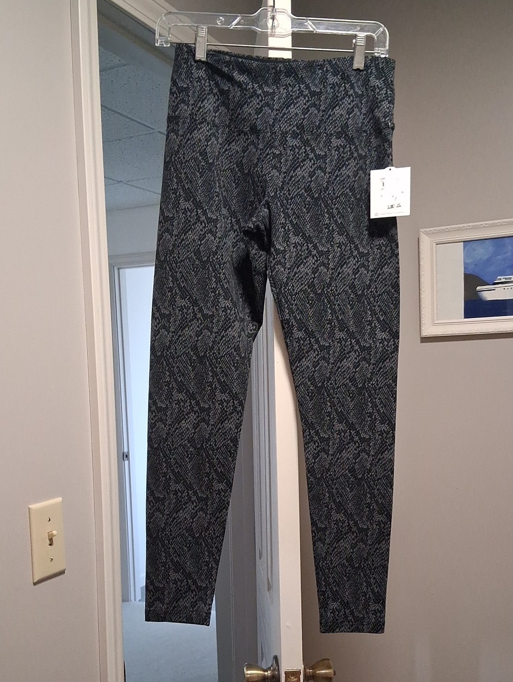 Kate Park Black & Gray Patterned Leggings Snake Print